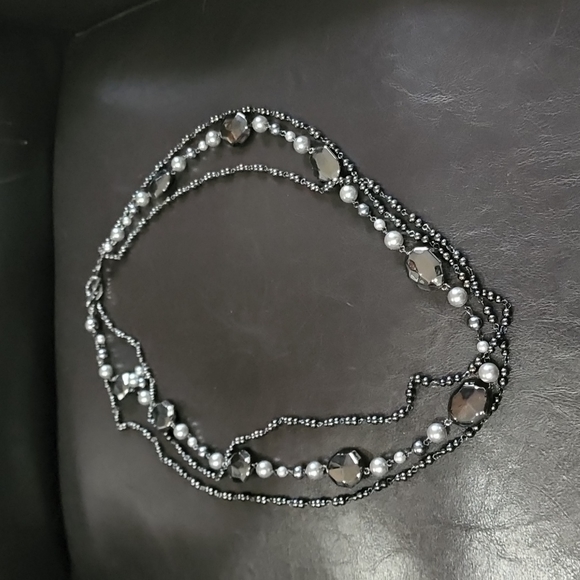 Premium Design Necklace - Picture 3 of 5